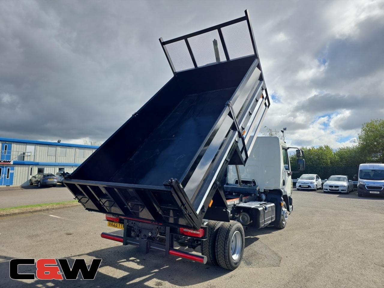 Vehicle image 21